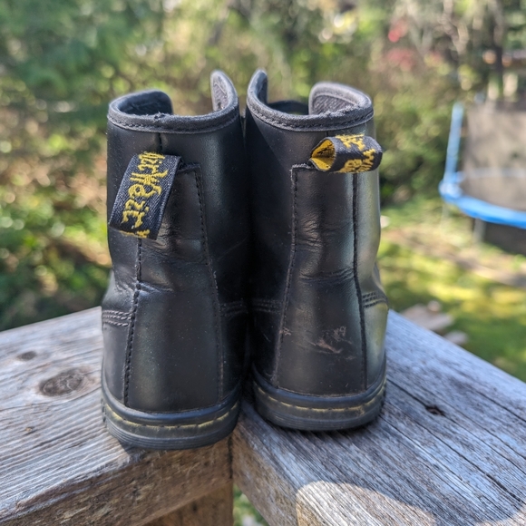 Dr. Martens Shoreditch Black Leather Lace Up Boots sz 7 - Picture 3 of 5